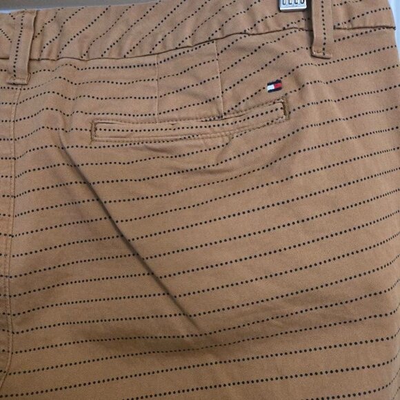 Tommy Hilfiger Hampton Slim Chino Pants Tan Dot Stripe Size 12 - Picture 3 of 6